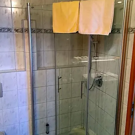 Sigle Hotel 3*